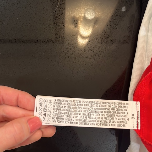 High Rise Red Shorts - Picture 5 of 5